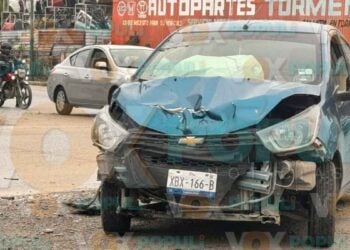 Olvida hacer alto y causa fuerte accidente en Ciudad Victoria
