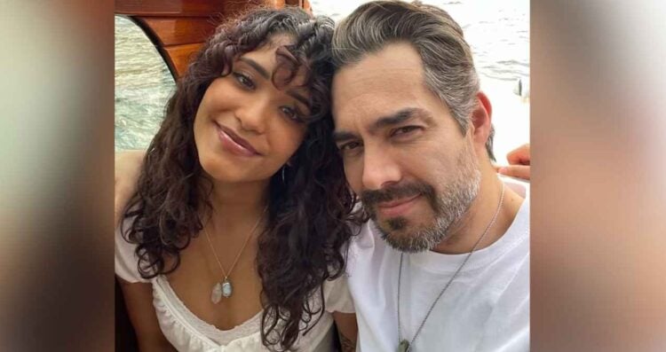 Omar Chaparro felicita hija
