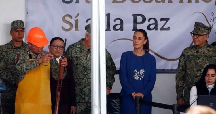Programa de desarme busca prevenir el reclutamiento de jóvenes por la delincuencia: SSPC