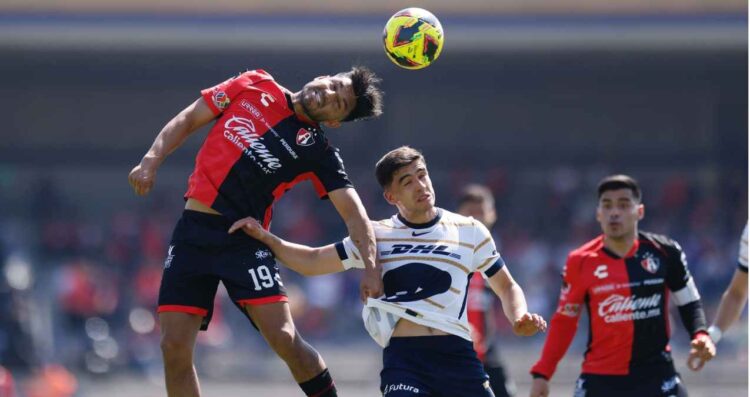 Pumas y Atlas dejan un empate sin goles que frustra a la afición