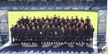 Rayados y Rayadas posan para su foto oficial del Clausura 2025