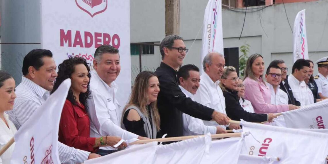 Reencarpetado en avenida Álvaro Obregón: Erasmo González cumple compromisos en Madero