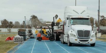 Refuerzan apoyo a connacionales con albergue temporal en Matamoros