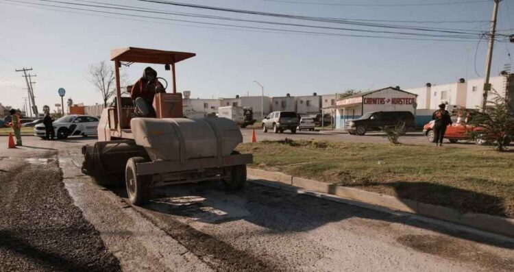 Rehabilitación de calles en Matamoros avanza pese a retos climáticos