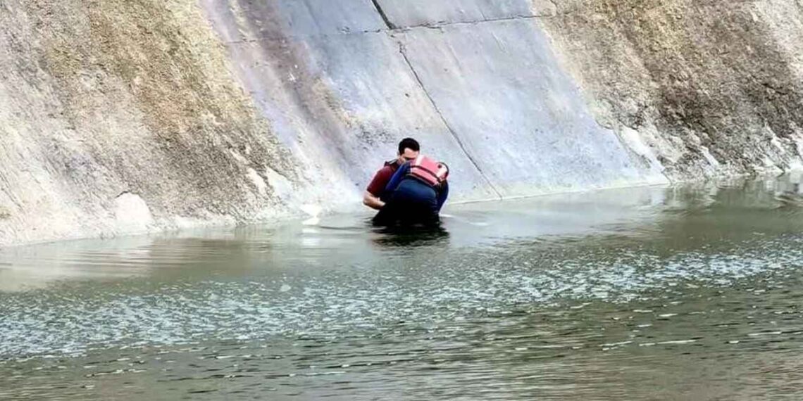 _Rescatan paseante ahogarse santiago