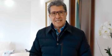 Ricardo Monreal pide respeto y apoyo para migrantes mexicanos ante amenazas de deportación