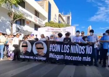 Sinaloa SSPC dos menores y su padre