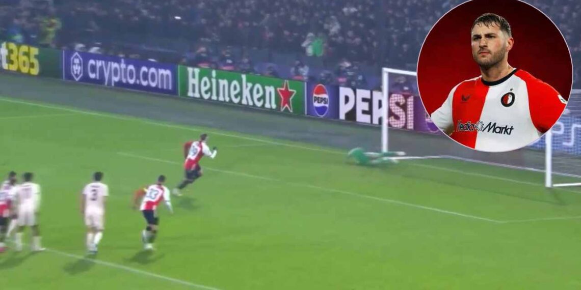 Santi Giménez vs Bayern Múnich