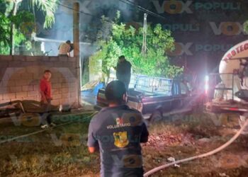 Se registra un incendio en una vivienda al caer un cohetón durante celebración de año nuevo en Ciudad Madero