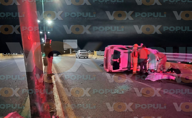 Se registran dos volcaduras durante la madrugada en distintos puntos de Altamira, Tamaulipas