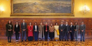 Sheinbaum reunión consejeros del INE
