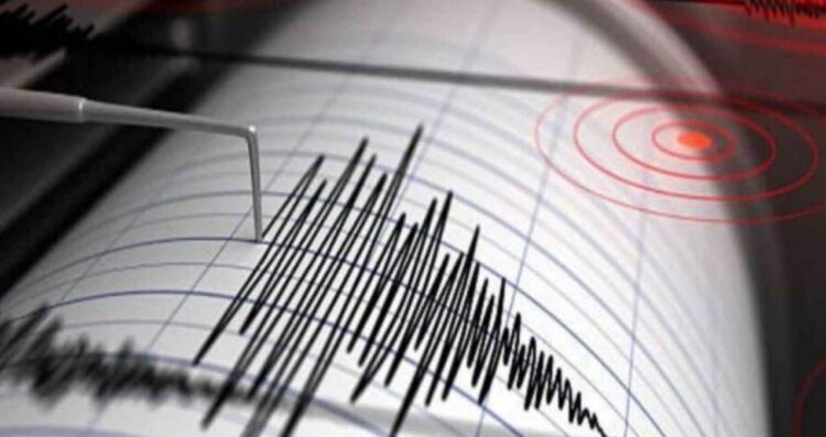 Sismo de 6.3 sacude El Salvador; descartan alerta de tsunami