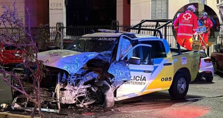 Sujeto roba patrulla y choca contra columna del Metro en Monterrey, NL