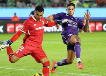 Toluca cae ante Mazatlán 2-1 en un duelo marcado por errores en la portería