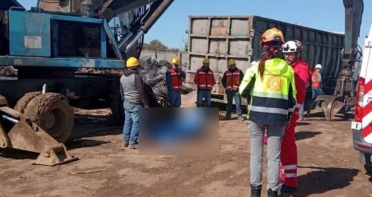 Trabajador fallece al aparentemente quedar prensado en una grúa en Escobedo, NL