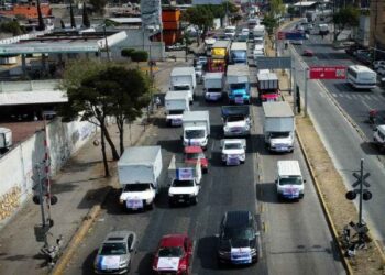 Transportistas bloquearán 3 vialidades