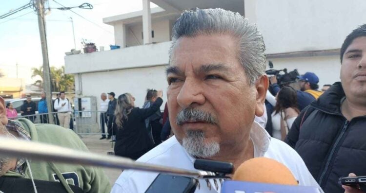 Tres vehículos dañados por artefactos explosivos en la frontera de Tamaulipas