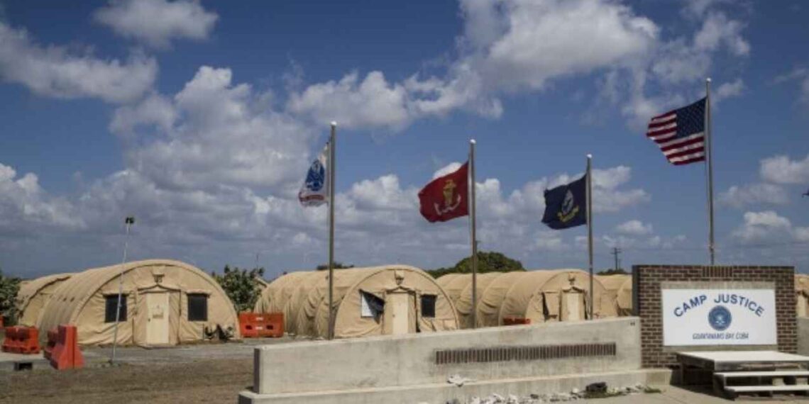 Donald Trump Guantánamo migrantes