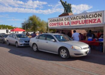 vacunación drive thru nuevo laredo