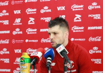 Volpi deja al Toluca por motivos familiares y regresa a Brasil