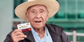 abuelitos pago pensión bienestar
