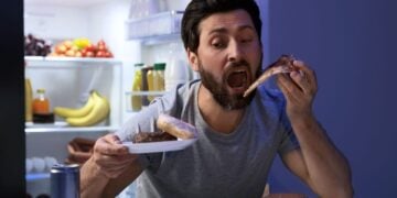 alimentos que causan insomnio