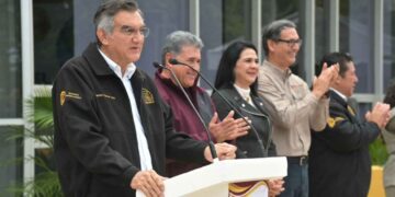 Mónica Villarreal acompañó al Gobernador