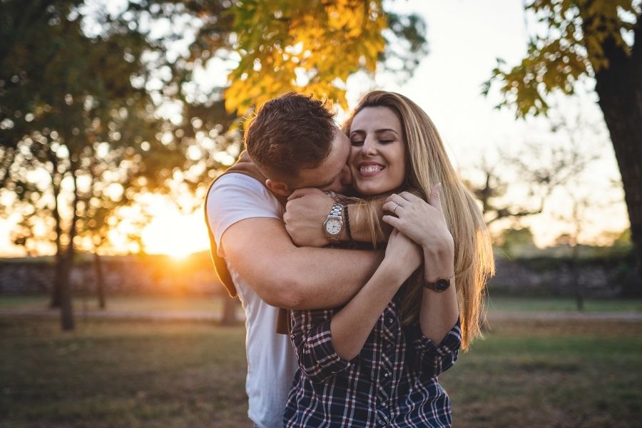 cómo enamorar más a mi novio