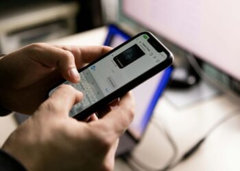 conquistar a una chica por WhatsApp