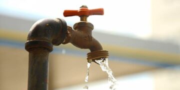 contenedores de agua en Tamaulipas