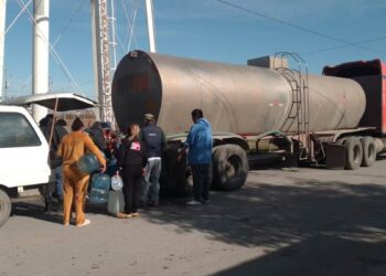 distribución de agua Nuevo Laredo