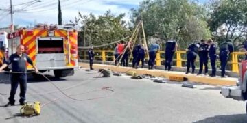 estudiante muere caer puente Puebla