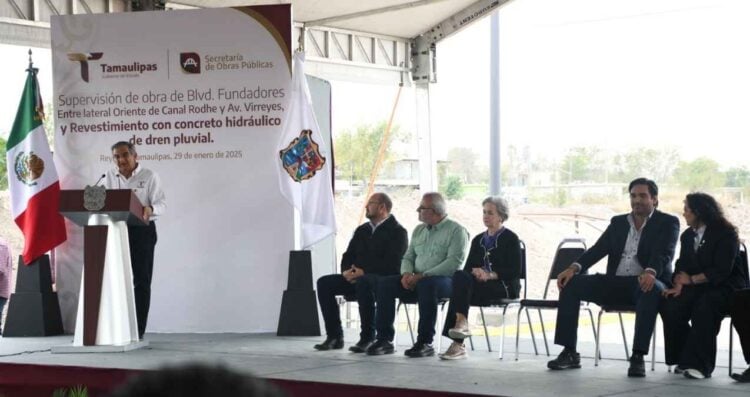 obra bulevar Fundadores Reynosa
