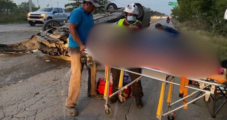 pareja lesionada volcar Mante