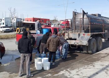 puntos de distribución de agua en nuevo laredo