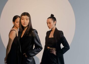 ropa esencial para mujeres