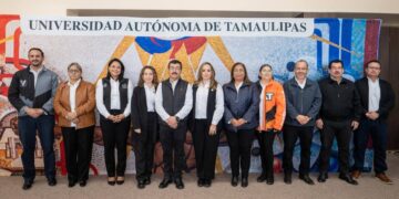 saludo de año nuevo a la uat