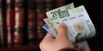 ¿Cómo afecta el ajuste de la UMA a multas y refrendos en Nuevo León?