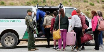 ¿Cuáles son las primeras ciudades donde buscarán a migrantes en EU