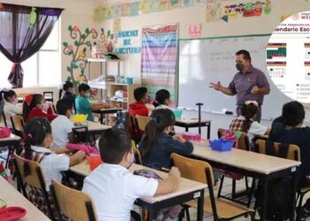 ¿Cuándo es el próximo megapuente para los estudiantes, según el calendario de la SEP?