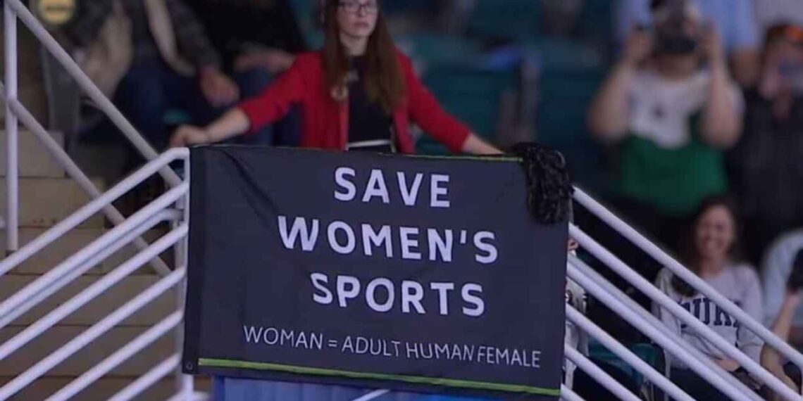 ¿Prohibir participación de atletas transgénero en deportes femeninos? Aprueban iniciativa en EU