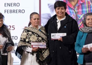 ¿Qué hacer si no recibes el mensaje para tu tarjeta de la Pensión Mujeres Bienestar