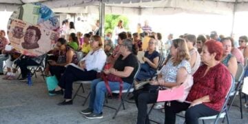 ¿Quiénes podrán acceder a la Pensión para Jefas del Hogar en 2025?