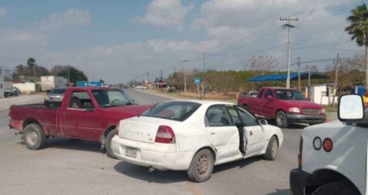 Accidente en San Fernando, Tamaulipas, deja a una mujer lesionada