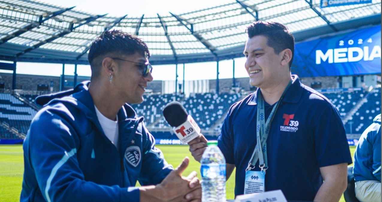 ¿Quién era Adan Manzano, periodista <yoastmark class=