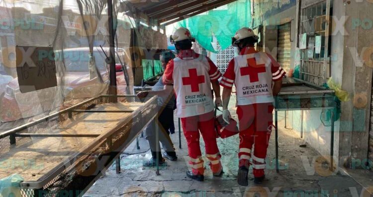Adulto mayor cae en el centro de El Mante, Tamaulipas y resulta con lesión en la cabeza