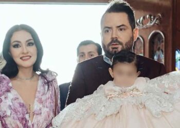 Alessandra Rosaldo reacciona emocionada al bautizo de Tessa Derbez
