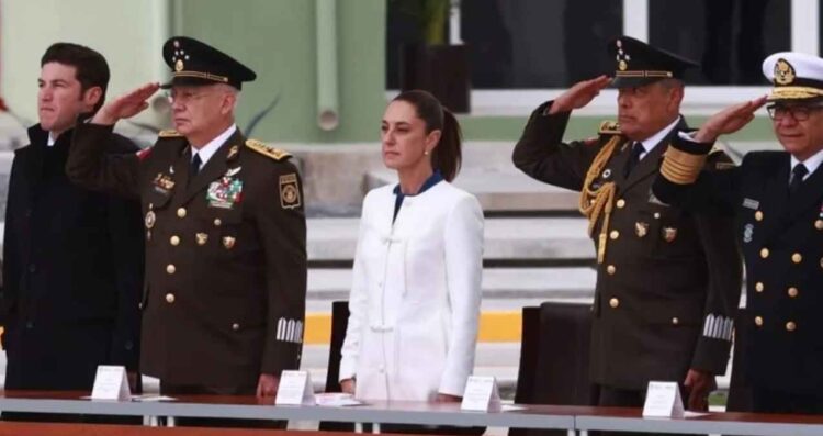 Anuncia Claudia Sheinbaum aumento a las percepciones de los miembros del Ejército Mexicano