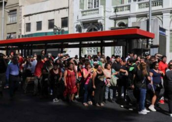 Apagón masivo deja sin luz a Chile en plena ola de calor