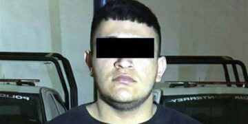 Arrestan en Monterrey a presunto ladrón de catalizadores de auto